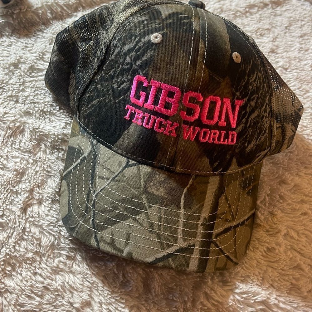 Gibson truckβworldβcamoβhat